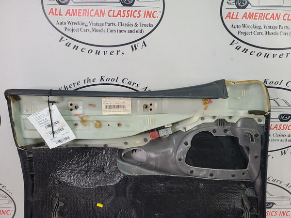 2002 Lincoln Blackwood Passengers Side RH Front Door Trim Panel Assembly, Black11