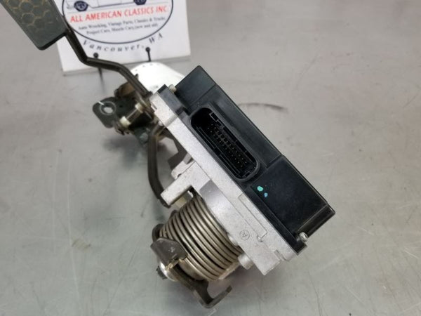 6751054