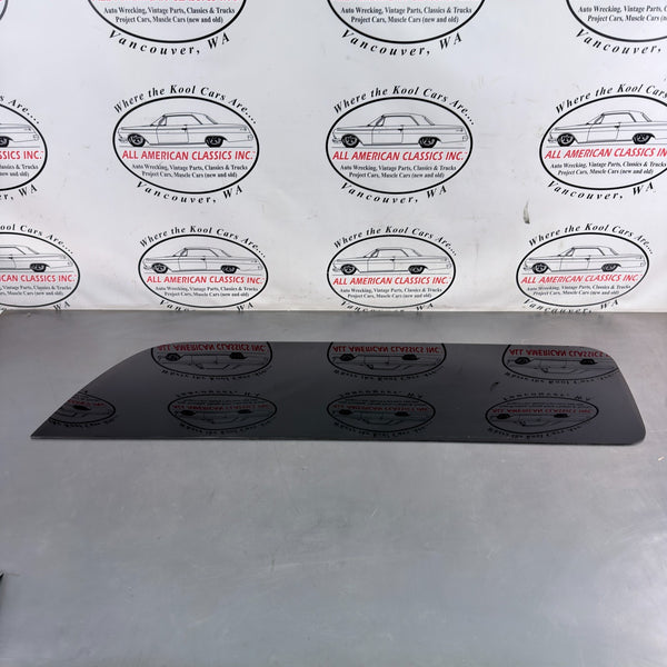 1975-91 Chevrolet, GMC Suburban; Rear Quarter Window Glass, Tinted, RH Passenger0