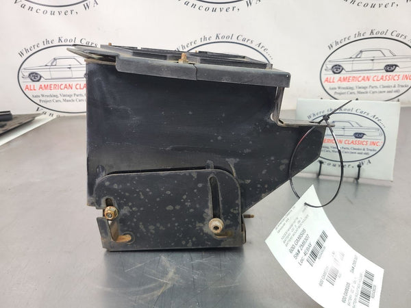 200306 Chevy SSR Battery Mount Box / Holder Assembly  OEM8