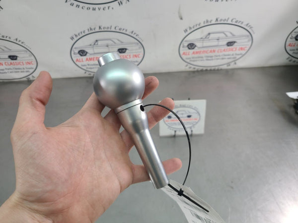 2003-06 Chevy SSR Automatic Transmission Shifter Knob Assembly, Silver - OEM0