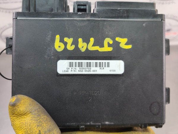 6753022