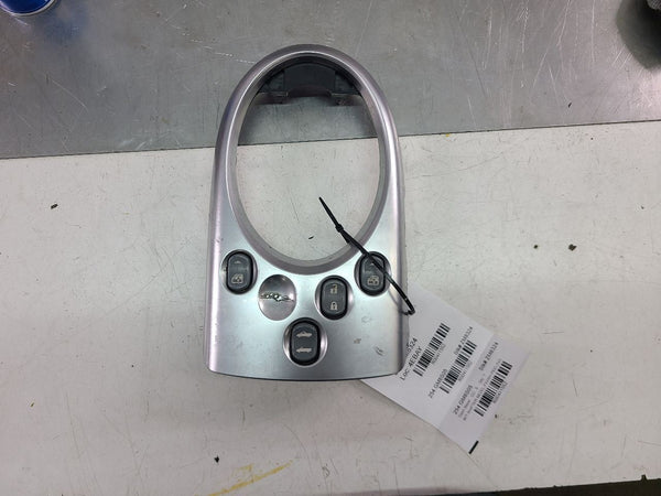 2005 Chevy SSR Manual Transmission Front Console Shifter Bezel Trim - OEM0