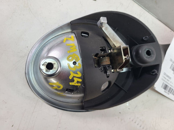 200306 Chevy SSR Passengers Side RH Interior Door Handle Trim  OEM5