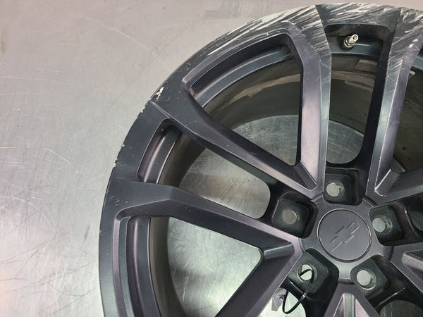2012-15 Camaro 1LE RH Rear 20x11 Wheel, Opt. RSK, Light Curb Rash - OEM  12