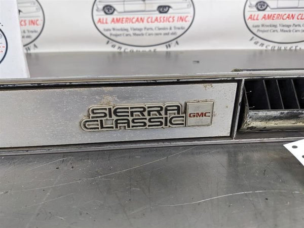 6751189