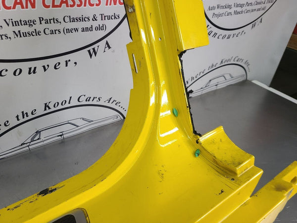 2005-13 C6 Corvette Right Passenger Side Rocker/Aperture Panel, Velocity Yellow13