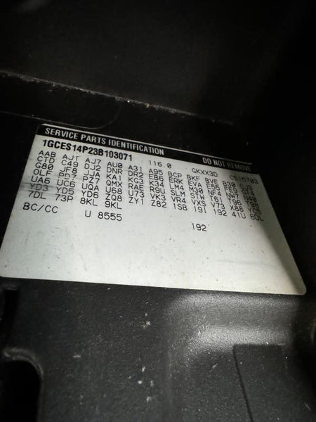 200306 Chevy SSR Drivers Side LH Door Lower Weather Stripping  OEM16