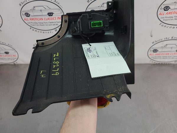 200306 Chevy SSR Drivers Side Front Dash Bezel Trim Piece w/ Headlight Control8