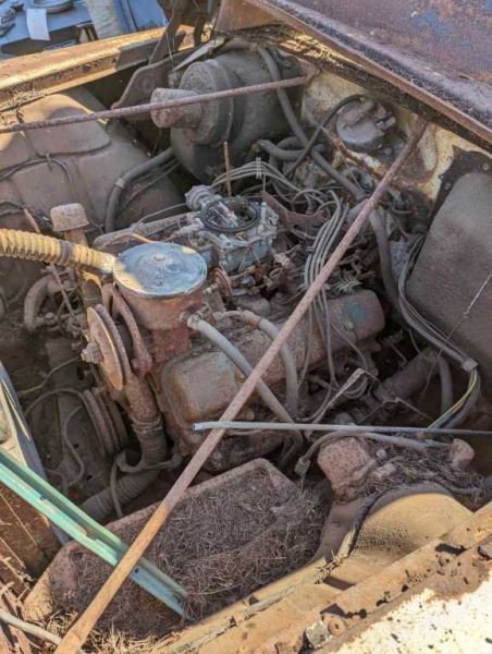 6755878