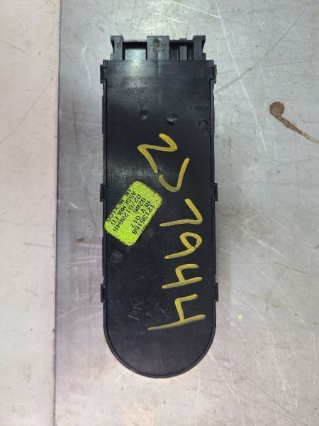 6753772