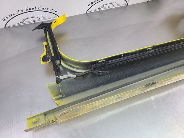 2005-13 C6 Corvette Right Passenger Side Rocker/Aperture Panel, Velocity Yellow23