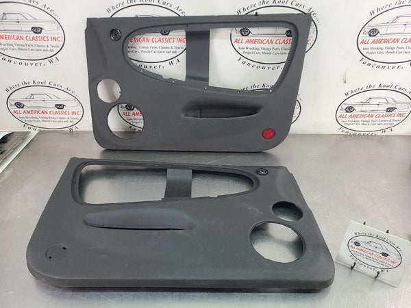 2003-06 Chevy SSR Bare Door Trim Panel Pair w/ Speaker Cut Outs! - OEM0