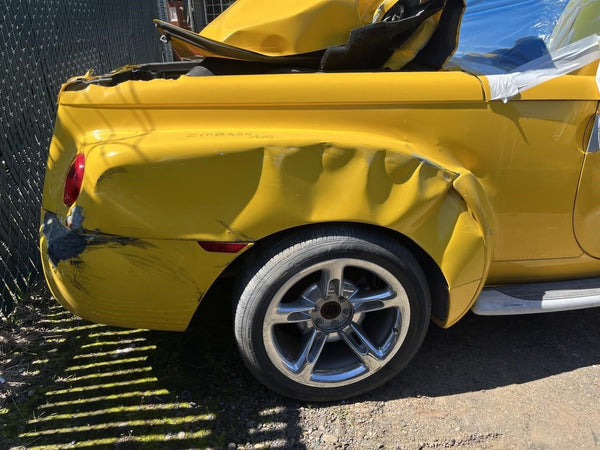 200306 Chevy SSR Drivers Side LH Exterior APillar Moulding Trim, Yellow21