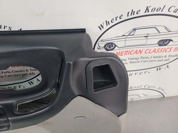 1997-04 C5 Corvette Door Trim Panel Assemby, Left Driver Side, Black / Gray 5