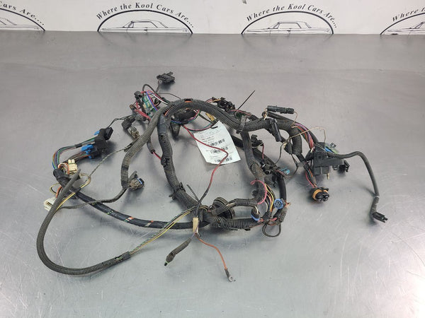 1991 Chevy Suburban 1500, 4WD 350 5.7L TBI Engine Wiring Wire Harness - OEM0