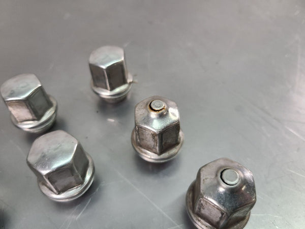 2014-17 Chevy Caprice SS Sedan, OEM Wheel Lug Nuts, Complete Set of 2021