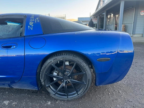 2000-04 C5 Corvette Seat Belt Buckle, Tan / Oak, Right Passenger Side RH - OEM8