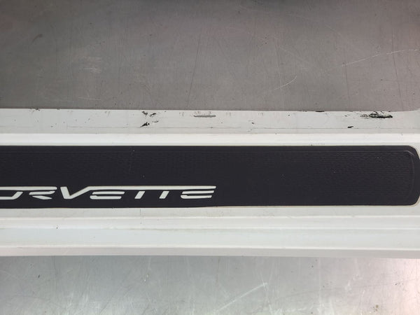  2005-13 C6 Corvette Right Passenger Side Rocker/Aperture Panel, Artic White6