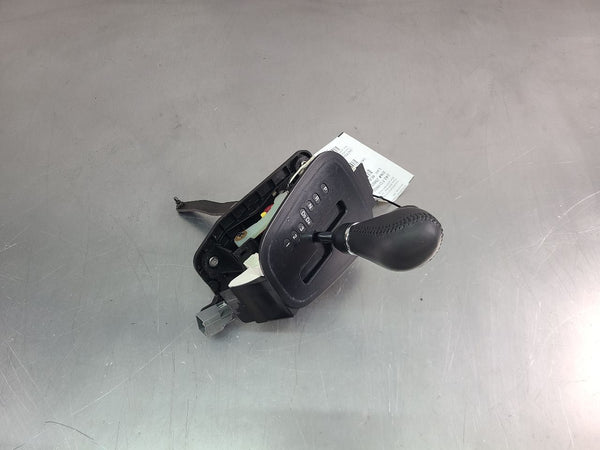 2002-05 Ford Thunderbird Transmission Shifter Assembly w/ Knob, Black - OEM1