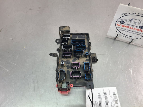 2005-07 Ford F250SD 6.0L Interior Cabin Fuse Box Assembly - OEM3