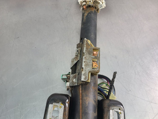 1988-91 Suburban, Blazer, Jimmy Steering Column Assembly w/ Key - OEM9
