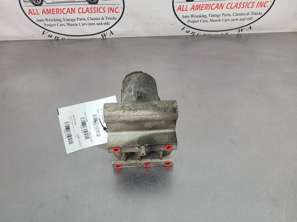 1991-94 Chevrolet Impala SS ABS Anti-Lock Brake System Unit Pump Assembly0