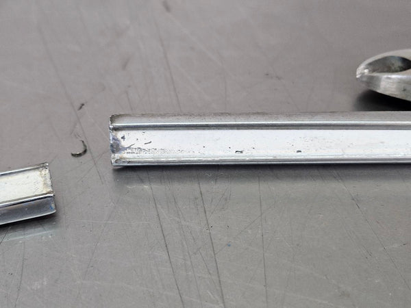 1973-74 Cadillac Eldorado Center Quarter Moulding Spear Trim, Fits RH or LH8