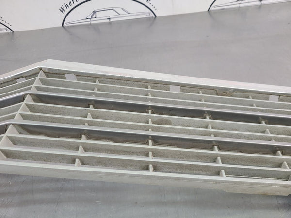 1970 Impala, Caprice Upper Front Grille Assembly - OEM6