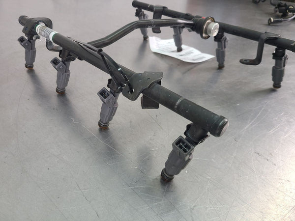1999-04 C5 Corvette Factory Engine Fuel Rail Assembly w/ Injectors, Tested - OEM4