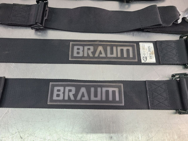 2013-15 Camaro Braum 5-Point Seat Belt Harness Set w/ Attachment Bar6