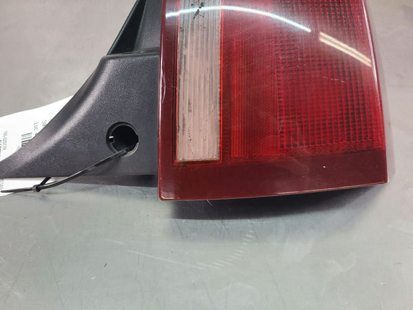 2004-09 Cadillac XLR Rear Tail Light Tail Lamp Assembly, Right Passenger Side RH3
