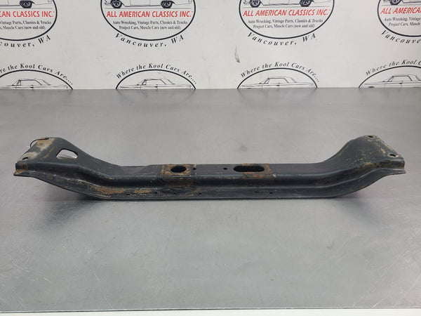 1973-87 Chevy/GMC Truck Factory 4x4 4wd Transmission Crossmember Xmember Mount0
