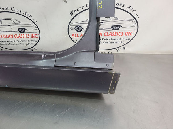 1997-04 C5 Corvette Right Side Rocker Aperture Panel Moulding, Purple Pearl 95U9