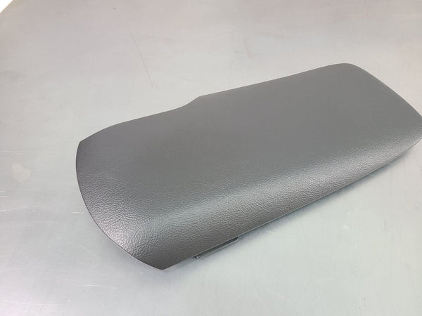 2005-13 C6 Corvette Front Center Floor Console Lid Assembly, Black4