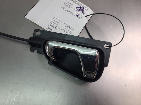 2002-05 Ford Thunderbird Interior Door Handle Pull, Chrome, Right Passenger Side1
