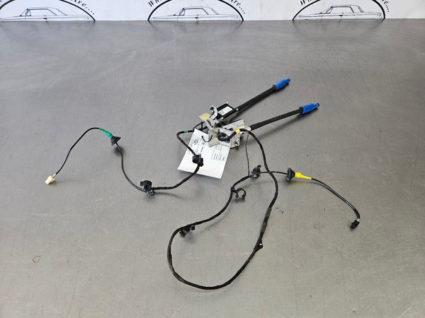 2014-19 C7 Corvette Factory Rear Radio Antenna / Receiver Pair - OEM0