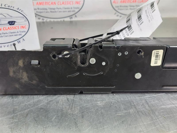 2009 C6 Corvette Rear Trunk Hatch Pulldown Latch / Lock Assembly - OEM4