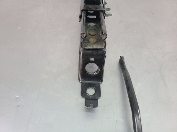 1997-04 C5 Corvette RH Right Passenger Side Manual Seat Track Assembly1