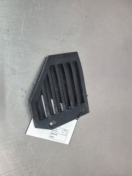2003-09 Hummer H2 Front Fender Plastic Grille Vent, Black, Right Passenger Side0