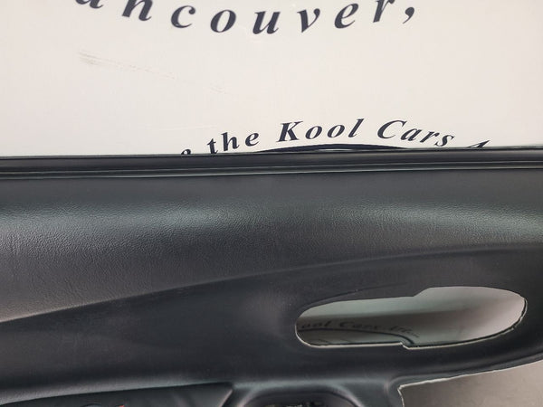 1997-04 C5 Corvette Door Trim Panel Assemby, Left Driver Side, Black / Gray 3