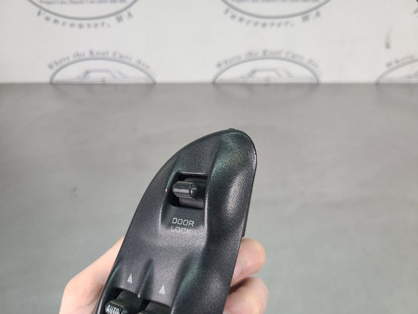 2000-02 Plymouth Prowler Left Driver Side Master Window Control Switch Assembly1