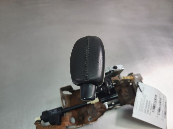 1993-02 Pontiac Firebird Automatic Transmission Shifter Assembly w/ Knob - OEM3
