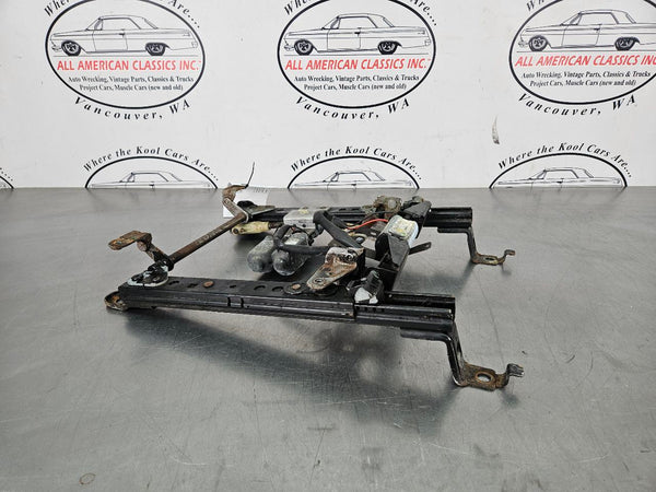 1997-04 C5 Corvette Power Seat Track w/ Motors, Wiring, Right Passenger Side RH8