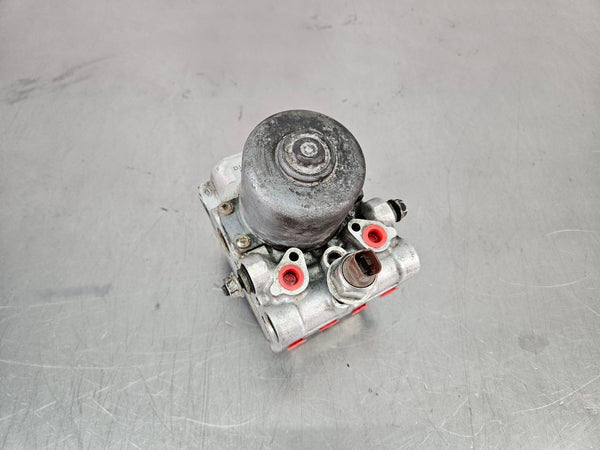 2005-08 C6 Corvette ABS Pump Module Assembly, GM P/N # 10353221 / 10354952 - OEM1