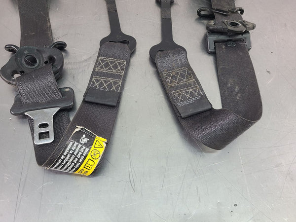 2004-06 GTO Front Seat Belt Retractor Set, LH / RH, Black - OEM3