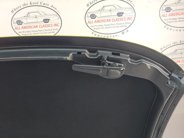 1997-04 C5 Corvette Targa Top Removable Roof Panel, Millennium Yellow 79U - OEM18