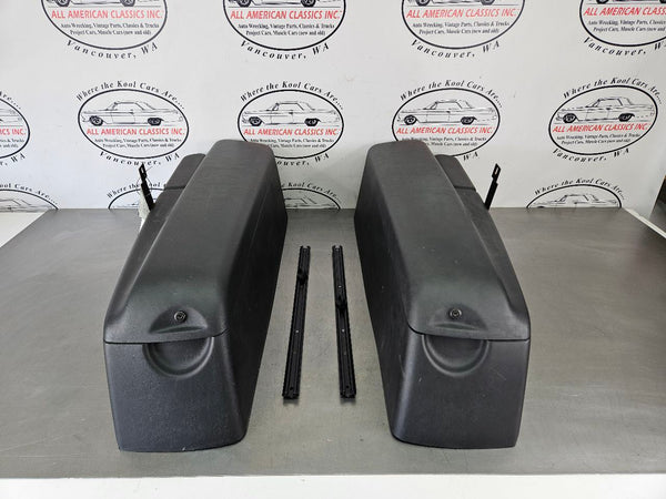 2003-06 Chevy SSR Rear Trunk Stowage Bins Box Pair, w/ Lids, Rails - OEM0