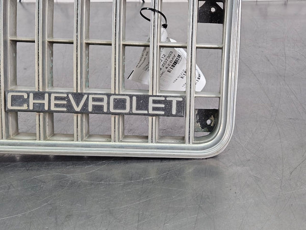 1986-90 Caprice Front Grille Assembly, Nice! #14081651 - OEM GM7
