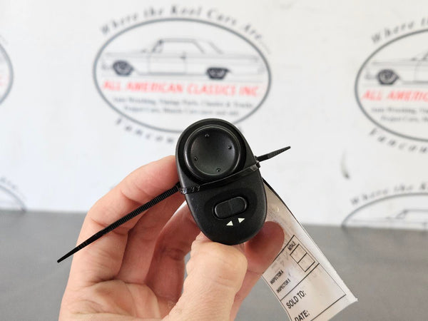 2004-06 GTO Side View Power Mirror Control Switch - OEM0